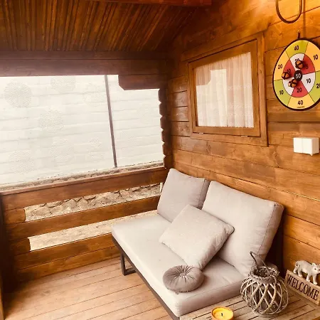 山林小屋 Daniel-mikulov, A Private Just For
