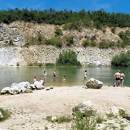 Деревянный коттедж Daniel-mikulov, A Private Just For *