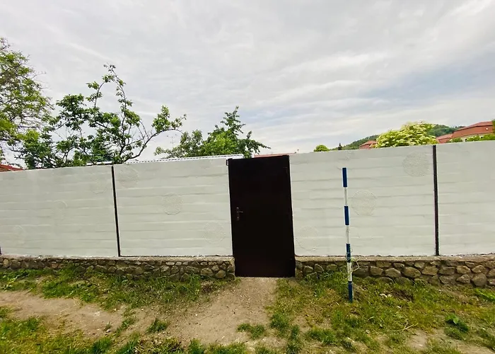 Daniel-mikulov, A Private Just For Lodge